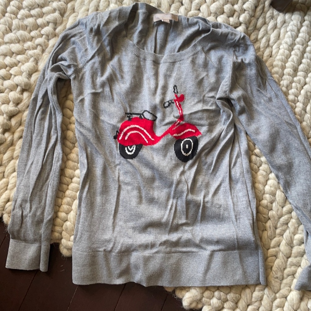 Banana Republic gray crewneck sweater. Size xs